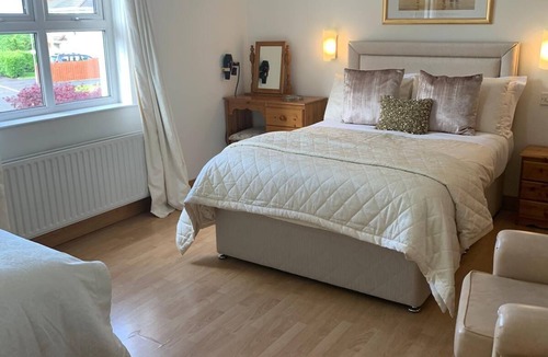 Magherafelt House | Brooke Lodge Guesthouse