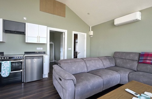 Callow Apartment | Calla Retreat with stunning views