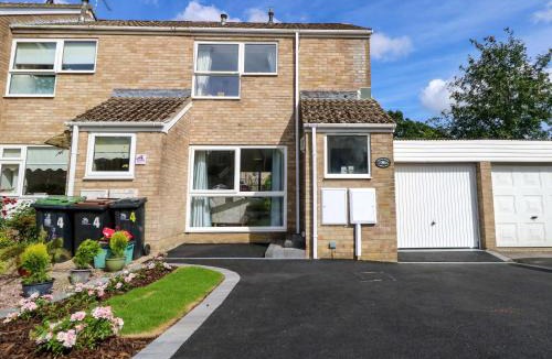 Wimborne House | Camellia Cottage