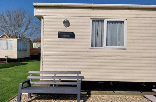Icklesham Ski Chalet | Caravan 7 a modern unit with GCH and DG