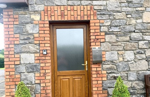 County Cavan Apartment | Carraig House Sleeps 2 Pets Allowed
