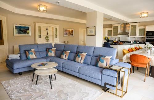 Kilnabrack Upper House | Castle View House on The Ring of Kerry-Wild Atlantic Way -Dooks Golf Course and Rossbeigh Beach 10 min drive -Glenbeigh village a 5 minute walk - 4 night min stay