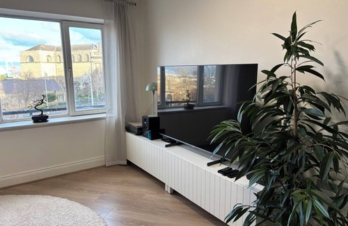 The Liberties Apartment | Central 2BR Flat w/balcony Near Temple Bar
