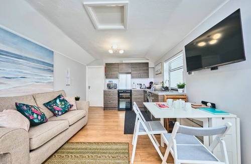 Portrush Apartment | Central Portrush Apt by the Beach