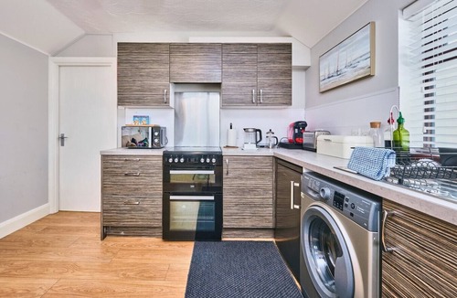 Portrush Apartment | Central Portrush Apt by the Beach