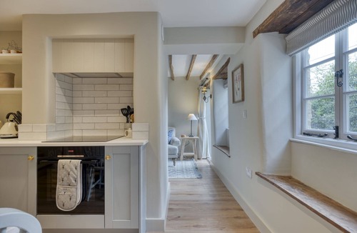 Nether Westcote Cottage | Characterful and stylish dog friendly holiday cottage - Old Post Office Cottage