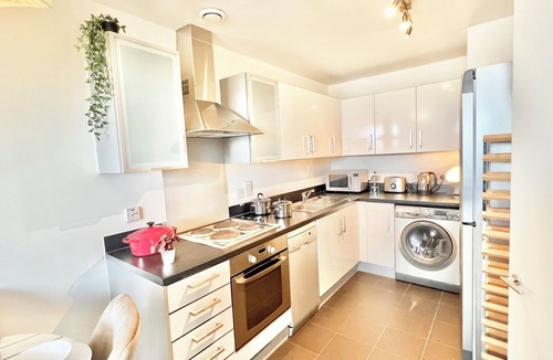 Churchill Condo | Chelsea Luxury apartment