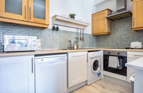 North Wall Apartment | City Centre 2BR Flat-15min to Irish Whiskey Museum