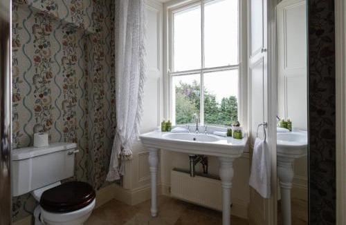 Slane House | College Hill House