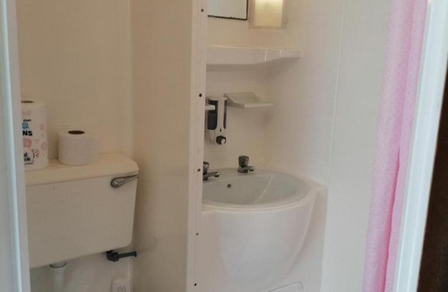 Warwick House | Colliers Hotel