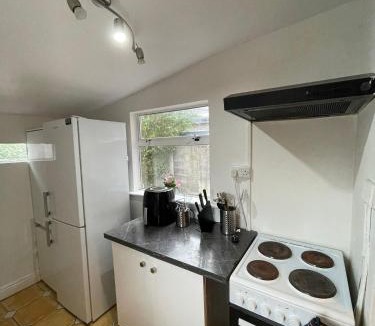 Glasnevin House | Comfort Triple Room near Airport - 1