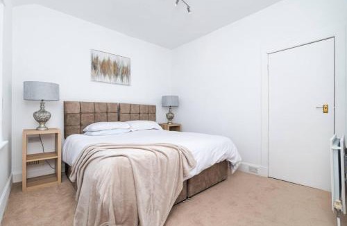 Annan House | Comfortable 2 Bed House, Annan, Scotland
