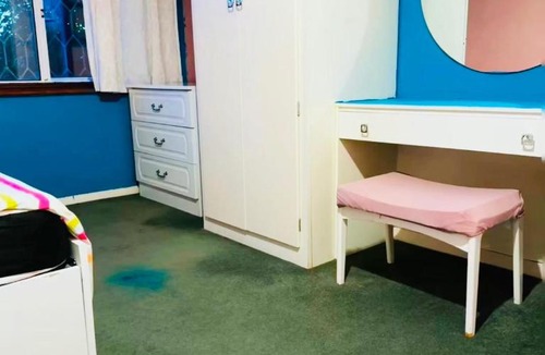 Greenwich House | Comfortable Double Room in Plumstead Common