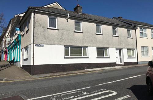 Newport House | Corner House