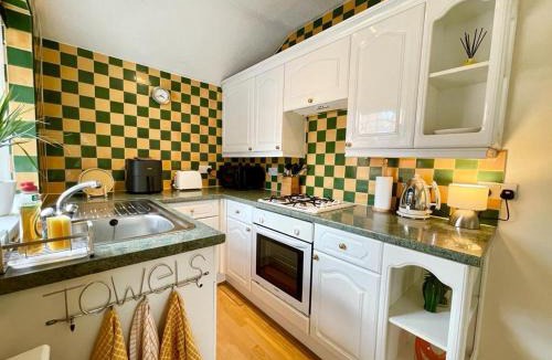 Greasbrough House | Cosy Croft Cottage
