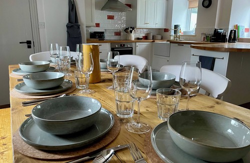 St. Florence Cottage | Cosy rural cottage, near incredible Pembrokeshire beaches