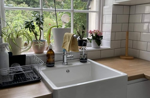 Camden Apartment | Cosy studio by Primrose Hill with all the comforts of home