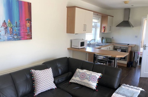 Portaferry Cottage | Cottage near the sea side (2 bedrooms with 2 double beds plus 2 fold down beds