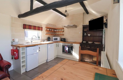 West Heslerton Cottage | COWSHED COTTAGE, pet friendly, with a garden in Rillington