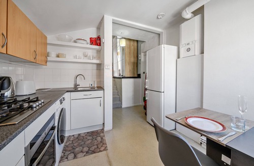 Fulham Broadway Apartment | Coz one bedroom apartment in Fulham Broadway, Central London