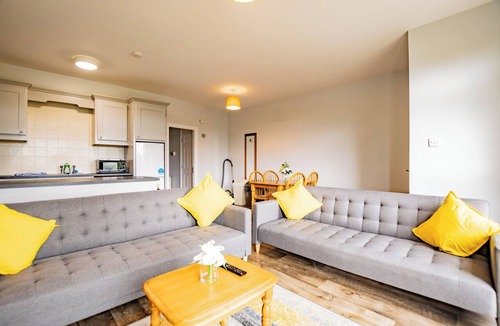 Galway Apartment | Cozy 2-Bedroom Apartment in Galway