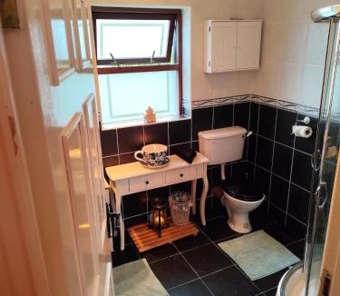 Castlebar House | Cozy House, Castlebar Town, near to Westport, Achill & Clifden