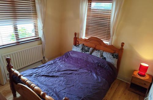 Castlebar House | Cozy House, Castlebar Town, near to Westport, Achill & Clifden