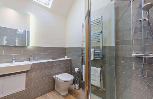 Blackham House | Dairy Barn by Bloom Stays