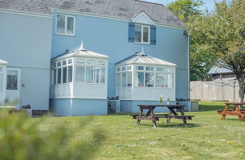 St. Florence Cottage | Dairy Cottage, Holiday Cottage Ivy Tower Village, St Florence, Tenby, Sleeps 6, 3 bedrooms, bathrooms