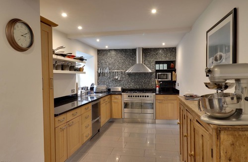 Yorkley Cottage | Danby Lodge - a house that sleeps 14 guests in 7 bedrooms