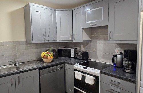 Clifden Apartment | Delightful 4-bedroom apartment in charming Clifden awaits you