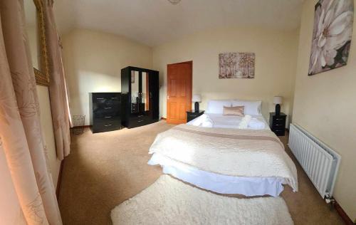 Bogside House | Derry City Centre Kelly's Place et
