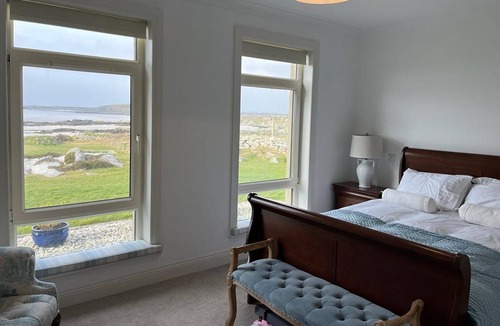 Ballyconneely House | Doleen House - sleeps 15 guests in 6 bedrooms