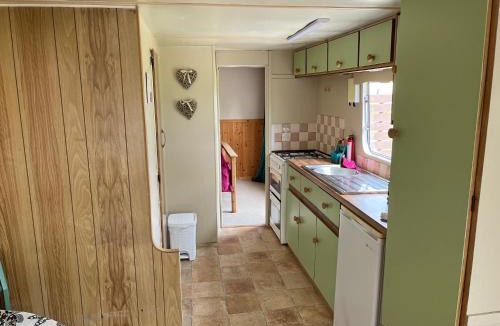 Carrigans Ski Chalet | Donegal Cabin with Hot tub Option
