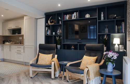 Crail Cottage | Driftwood Cottage, Crail - a cottage that sleeps 6 guests in 3 bedrooms
