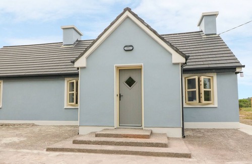 Glencar Cottage | DROMSTABLA, pet friendly in Glencar, County Kerry