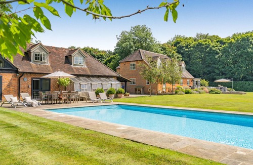Turville House | Drovers - Seven Bedroom House, Sleeps 13