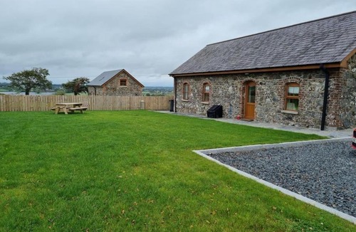 Dromore Ski Chalet | Drumnavaddy Cottage Banbridge, Dromore, County Down