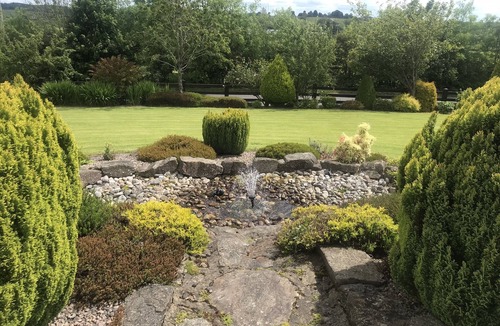 Dungannon House | Dungannon 2 Bed Bungalow - Sleeps 5 - Pet Friendly