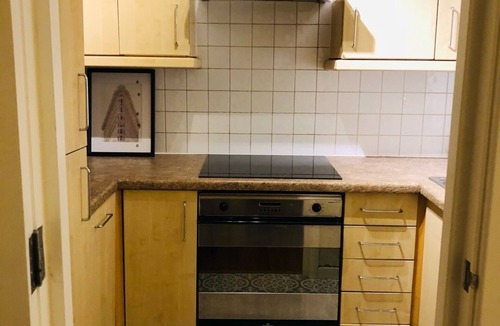 Fitzrovia Apartment | Elegantly Furnished Modern 1-Bedroom Apartment in Central London