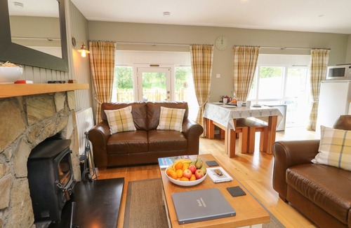 Newtonmore Cottage | ELM, pet friendly, luxury holiday cottage in Newtonmore