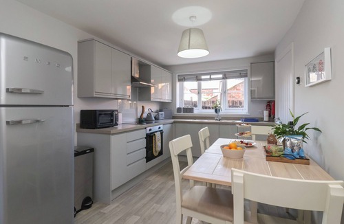 Beverley Cottage | ELWELL COTTAGE, with a garden in Beverley