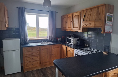 Kilfenora Cottage | Enjoyable 2-bedroom cottage in charming Kilfenora for a relaxing stay.