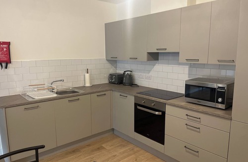 Donaghmede Apartment | Ensuite Modern Bedroom