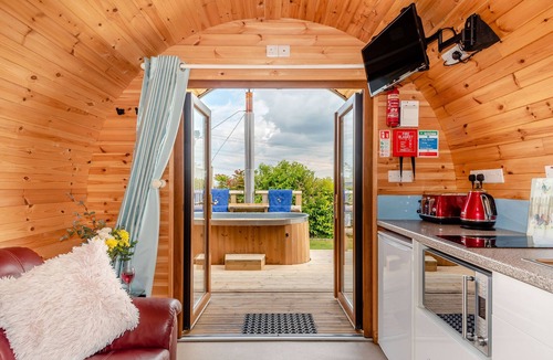 Oakenholt Cottage | Ewe Two