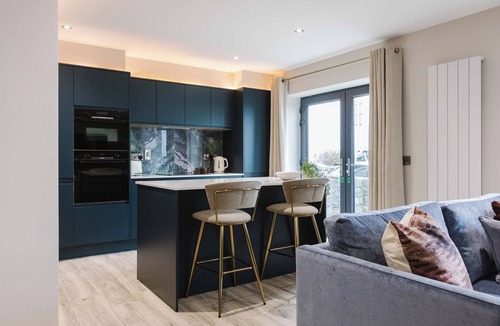 Portrush Apartment | Experience a sense of deep calm with seaside walks & blissful sea air
