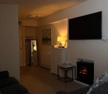 Oughterard House | Fahertys bar rooms