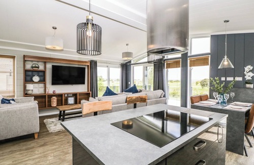 Brean Cottage | Fairway View 24