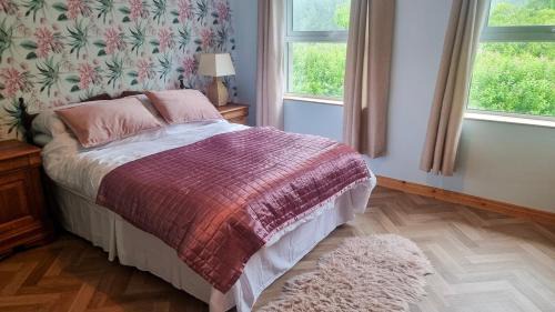 Enniskillen House | Fairy Hollow Cottage