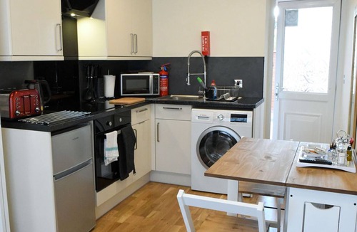 Cherry Hinton Apartment | Fennec Apartment 1 - One bedroom apartment